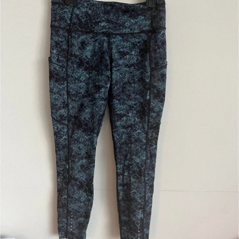 Lululemon Fast and Free Tights Review